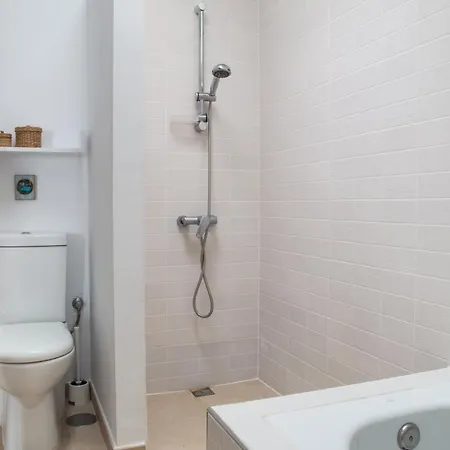 Tauro Platero Beach Bungalow Villa *
